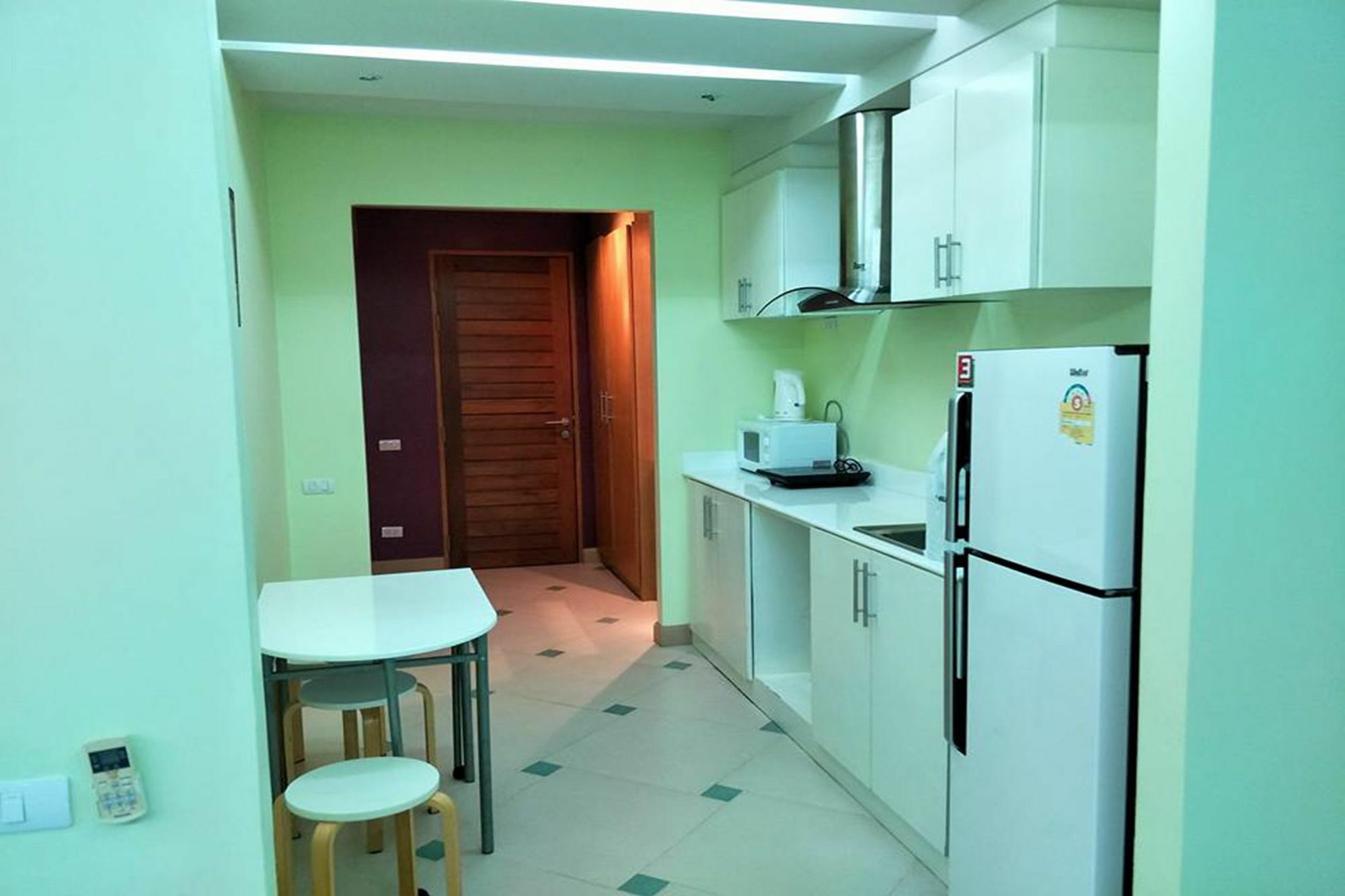 Condor Apartment Nai Harn Exteriér fotografie